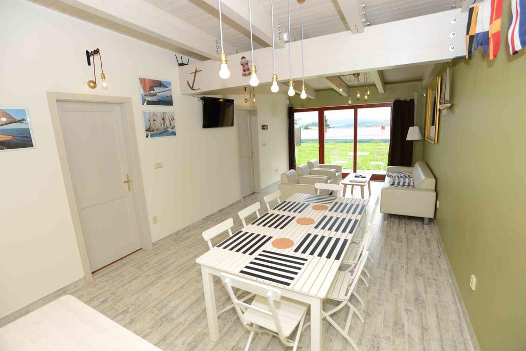 Apartmany Modrinovy Dum Horní Planá Zewnętrze zdjęcie